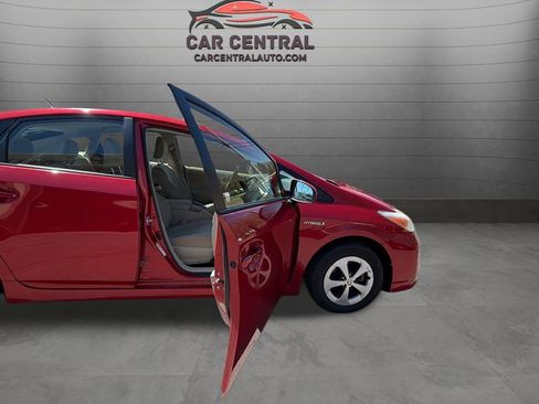 Used 2013 Toyota Prius Two FWD image 28