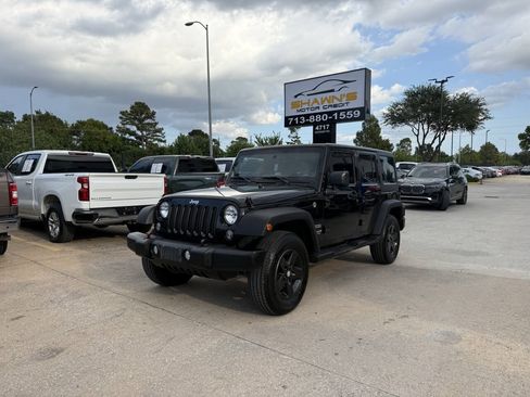 Used 2016 Jeep Wrangler Unlimited Sport AWD/4WD image 41