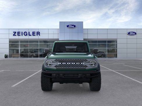 New 2025 Ford Bronco Badlands AWD/4WD image 6