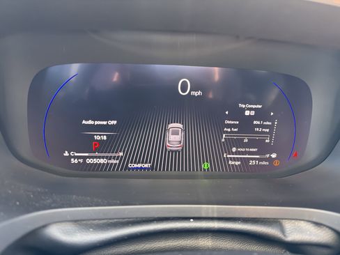 Certified 2026 Acura MDX w/Technology Package image 21