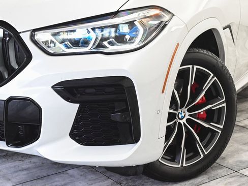 Used 2023 BMW X6 xDrive40i w/ Executive Package image 44