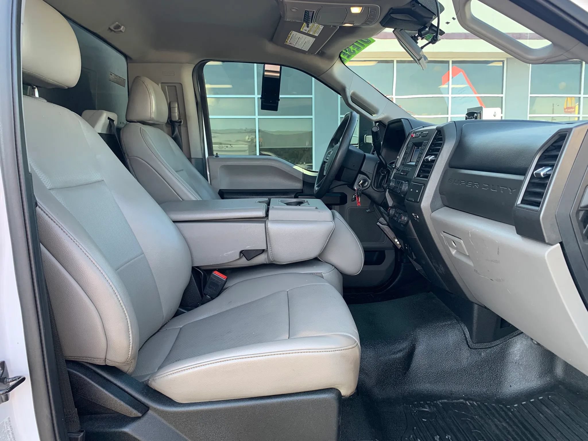 Used 2020 Ford F550 2WD Regular Cab Super Duty image 26
