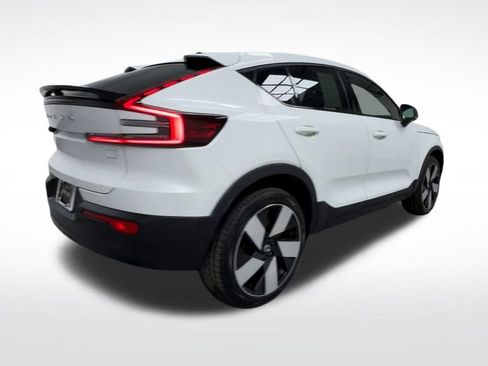 Used 2023 Volvo C40 P8 Recharge Ultimate w/ Protection Package Premier AWD/4WD image 8