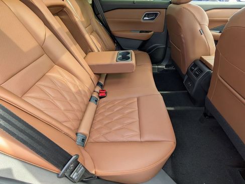 New 2026 Nissan Rogue Platinum image 25