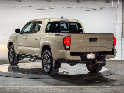 Certified 2019 Toyota Tacoma TRD Sport w/ Technology Package RWD image 2