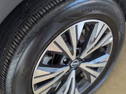 Used 2019 Nissan Murano S image 23