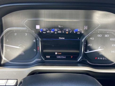Used 2022 GMC Sierra 3500 Denali w/ Denali Ultimate Package AWD/4WD image 7
