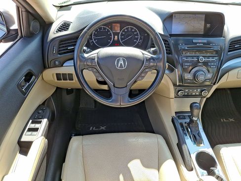Used 2013 Acura ILX w/ Technology Package FWD image 21