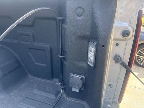 Used 2022 Chevrolet Silverado 1500 LTZ image 20