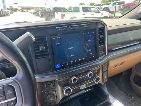 Used 2024 Ford F350 Lariat AWD/4WD image 21