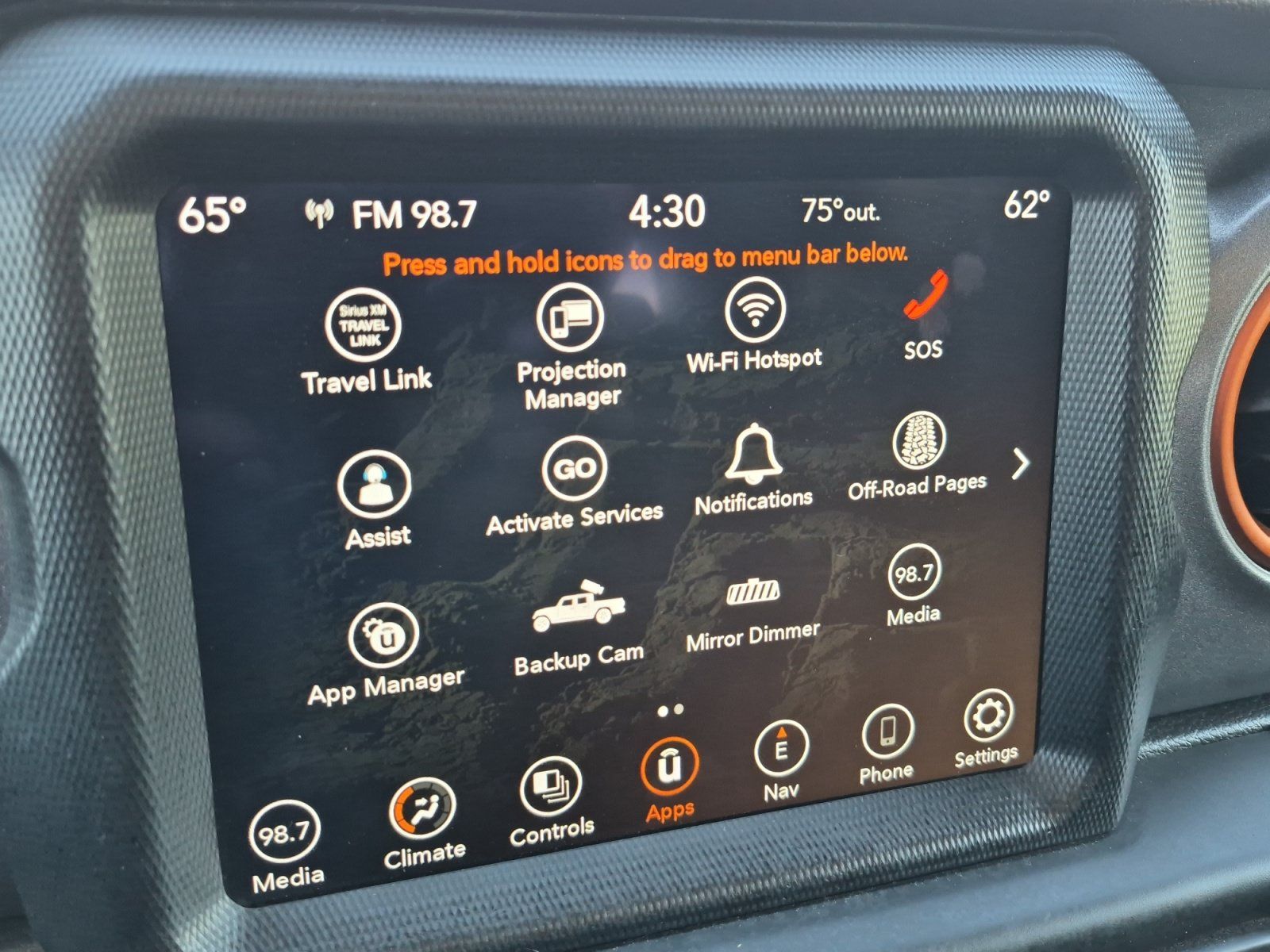 Used 2023 Jeep Gladiator Mojave AWD/4WD image 16