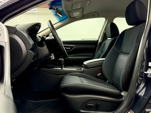 Used 2018 Nissan Altima 2.5 S w/ S Convenience Package image 11