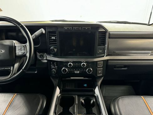 Used 2024 Ford F350 Platinum AWD/4WD image 16