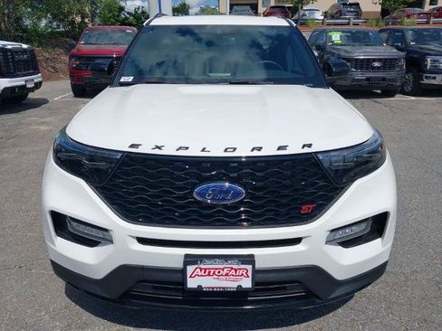 Certified 2023 Ford Explorer ST AWD/4WD image 3