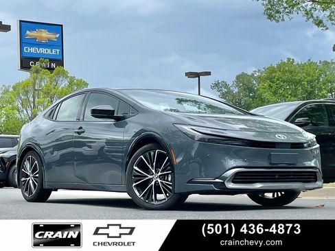 Used 2025 Toyota Prius Limited w/ Limited Premium Package FWD image 1
