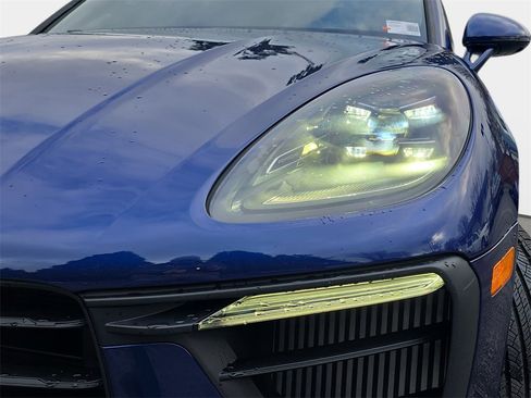 Used 2024 Porsche Macan S image 36