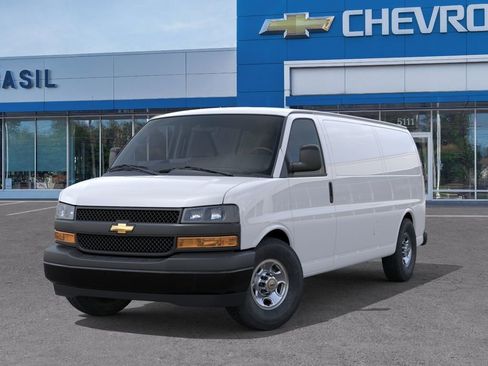New 2026 Chevrolet Express 3500 Extended RWD image 6