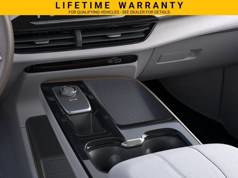 New 2026 Buick Enclave Avenir w/ Super Cruise Package FWD image 23