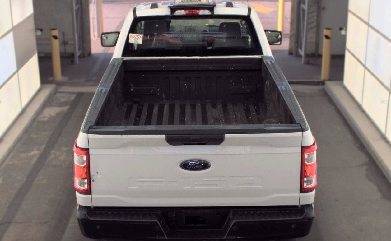 Used 2022 Ford F150 XL w/ Equipment Group 101A High RWD image 9