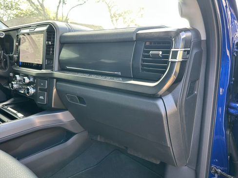 New 2026 Ford F250 Lariat w/ Lariat Ultimate Package image 40