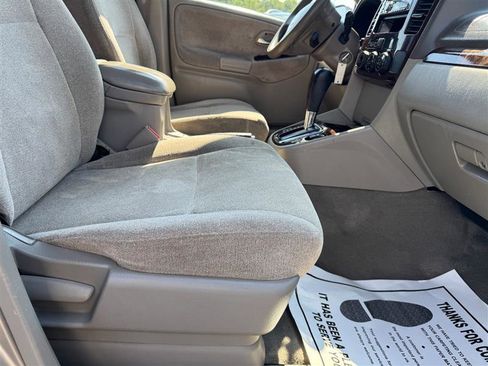 Used 2005 Suzuki XL7 2WD image 10