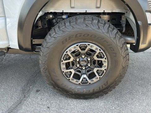 Used 2025 Ford F150 Raptor w/ Equipment Group 803A Raptor R image 10