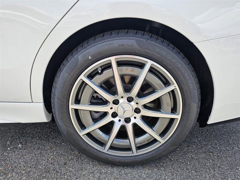 New 2025 Mercedes-Benz C 43 AMG 4MATIC Sedan image 10