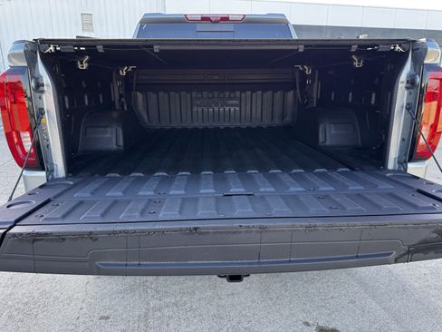 Used 2026 GMC Sierra 1500 AT4 w/ AT4 Premium Package AWD/4WD image 27