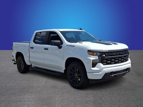Used 2025 Chevrolet Silverado 1500 Custom w/ Rally Edition RWD image 3