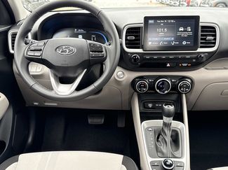 New 2026 Hyundai Venue SEL video 2