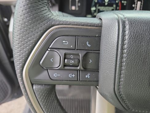 Certified 2025 Toyota Tacoma SR5 w/ SR5 Upgrade Package image 18