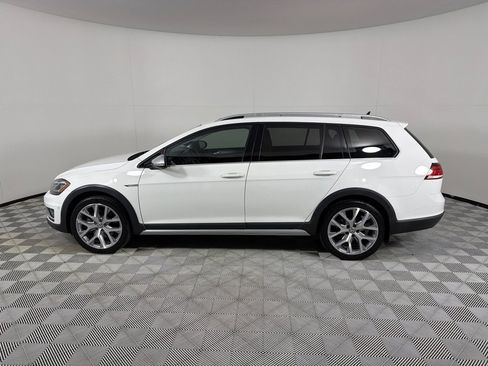 Used 2018 Volkswagen Golf Alltrack SE AWD/4WD image 8