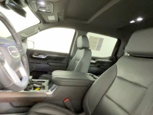 Used 2023 GMC Sierra 1500 SLT w/ SLT Convenience Package AWD/4WD image 23