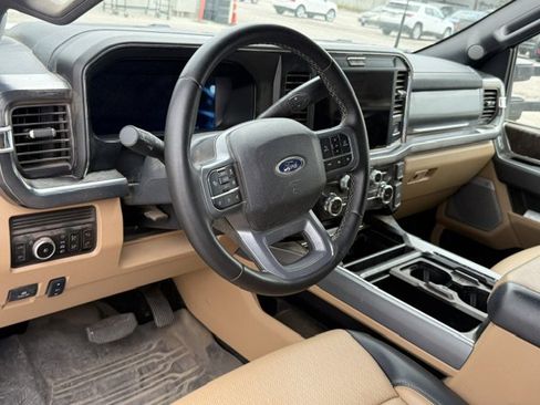 Used 2025 Ford F250 Lariat w/ Lariat Ultimate Package AWD/4WD image 11