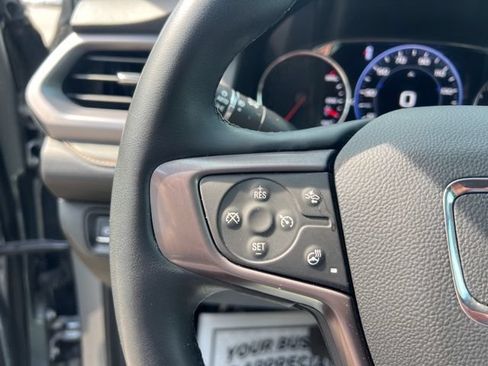 Used 2023 GMC Acadia AT4 w/ Technology Package AWD/4WD image 28