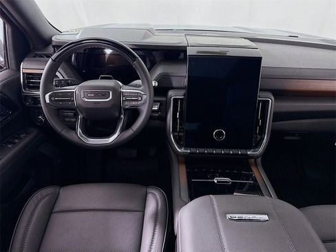 New 2026 GMC Yukon XL Denali w/ Denali Reserve Package image 2