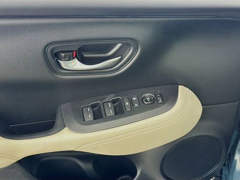Used 2026 Honda HR-V LX image 15