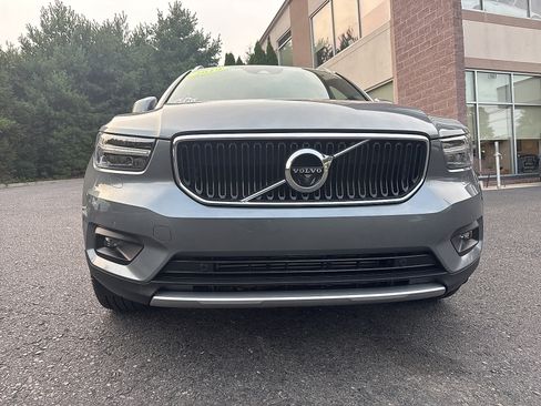 Used 2019 Volvo XC40 T5 Momentum AWD/4WD image 14