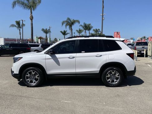 Used 2023 Honda Passport TrailSport image 40