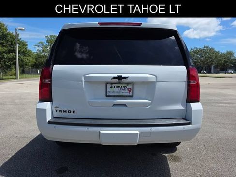 Used 2018 Chevrolet Tahoe LT w/ Luxury Package RWD image 4