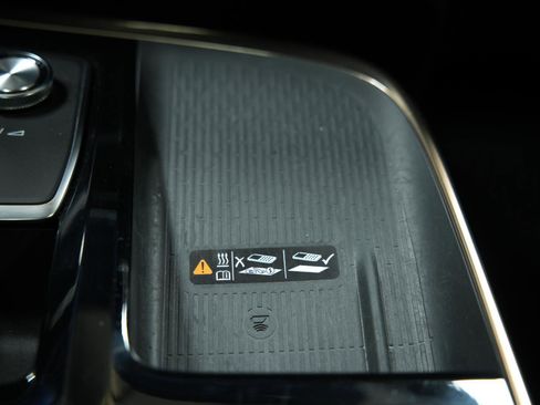 Used 2025 Buick Enclave Avenir w/ Super Cruise Package image 44