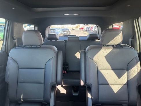 New 2026 Chevrolet Traverse Z71 w/ Enhanced Driving Package image 16