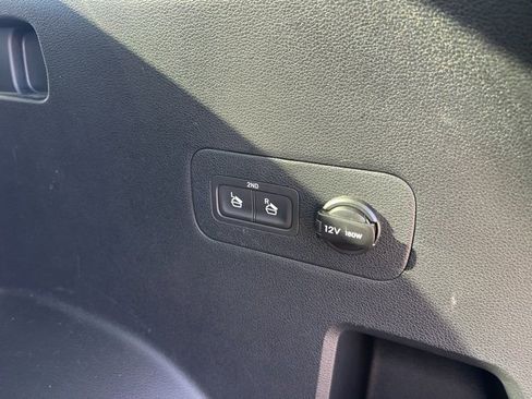 Used 2023 Hyundai Santa Fe Limited image 19