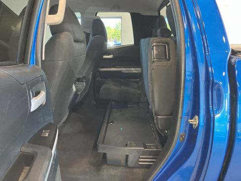 Used 2016 Toyota Tundra SR5 image 25