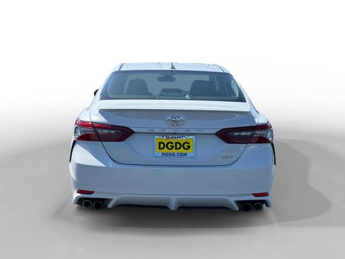 Used 2024 Toyota Camry XSE FWD image 4