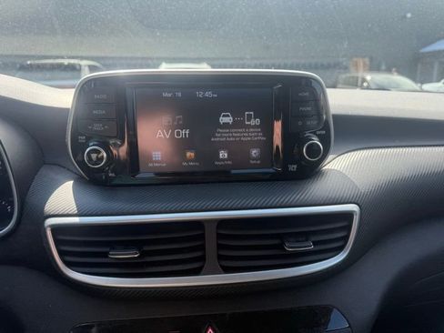 Used 2019 Hyundai Tucson SE w/ Cargo Package image 11