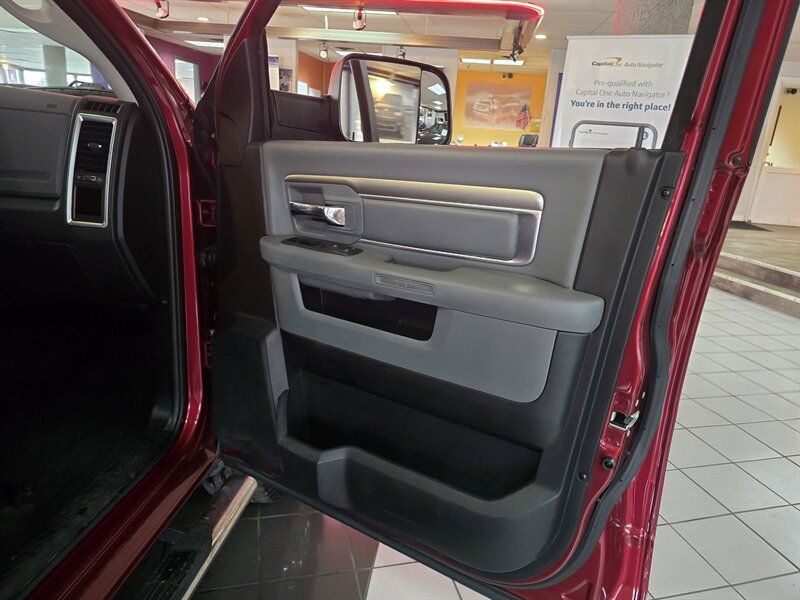 Used 2015 RAM 2500 SLT RWD image 12