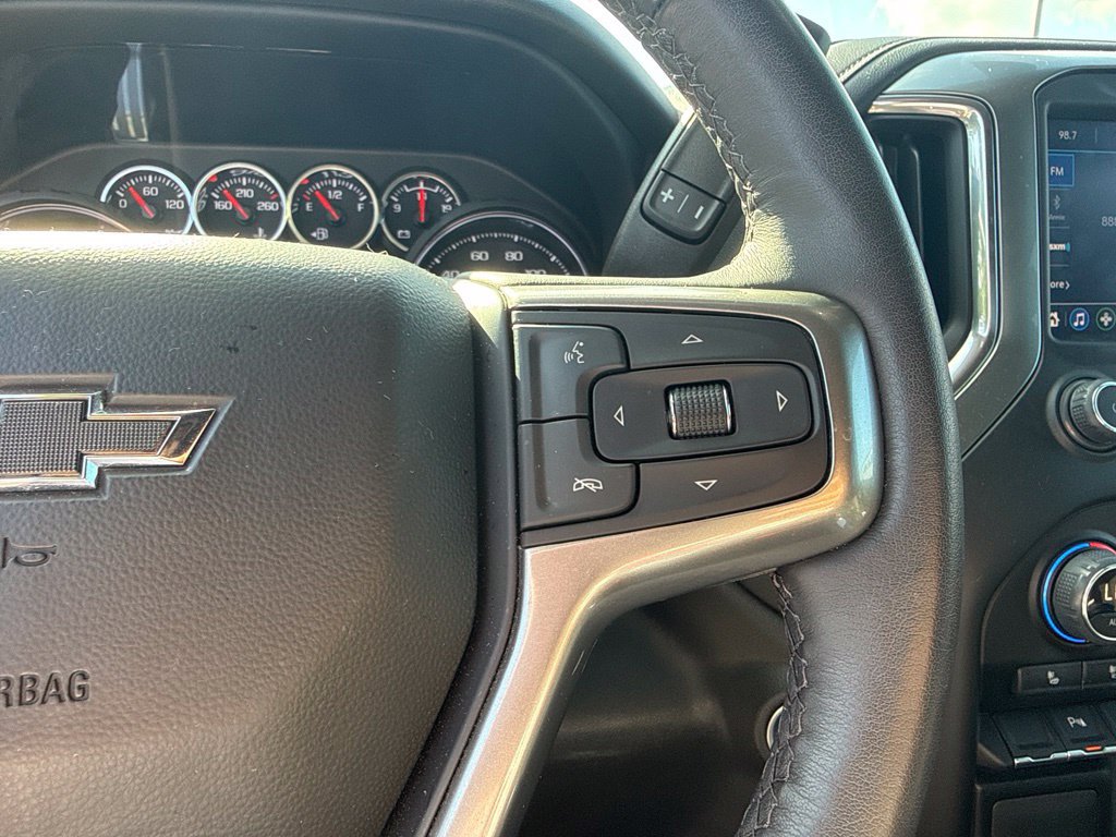Used 2022 Chevrolet Silverado 1500 RST AWD/4WD image 9