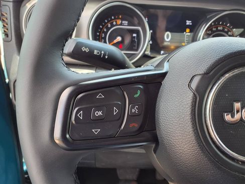 Used 2019 Jeep Wrangler Unlimited Sport S AWD/4WD image 21
