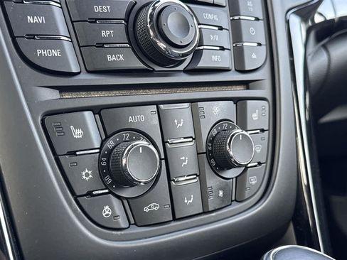 Used 2016 Buick Cascada Premium image 30